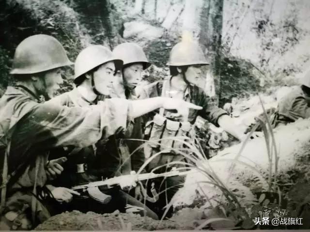 越军溃逃烧一堆火，这是干什么？新兵反应过来