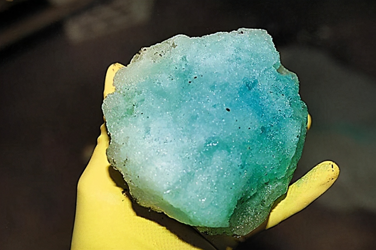 奥巴马证实ufo真实性，全球各处浮现不明物体，嘉兴上空也有坠落