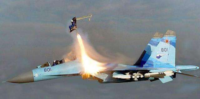 俄罗斯战机的“玻璃化”座舱：操作更加人性化