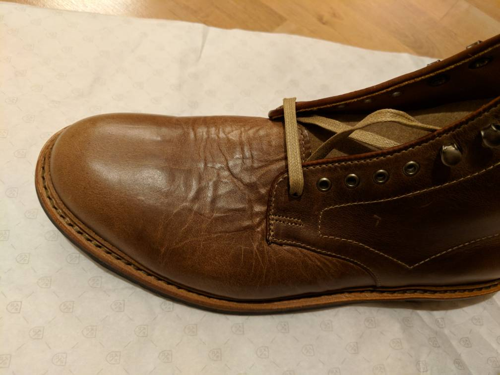 皮鞋上大家常说的松面到底是什么，我们来研究一下