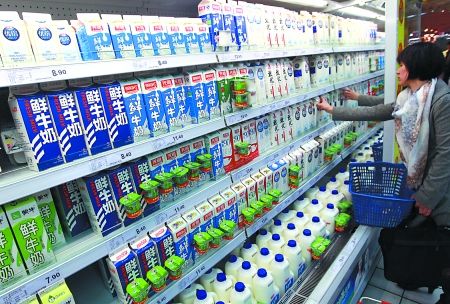 不靠电商，一瓶只卖2.2元的酸奶年赚40亿，一直被