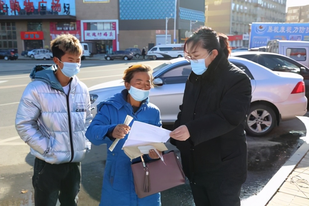 蛟河法院：开展普法宣传，提升“两个满意度”