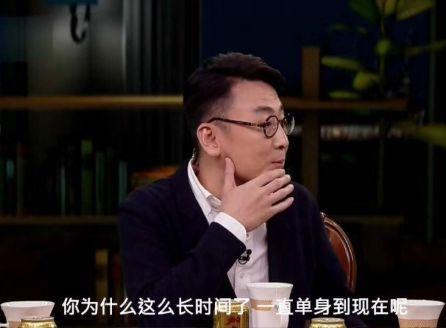 国产主持人终于被放弃？当今主持，再没几个叫得上名字