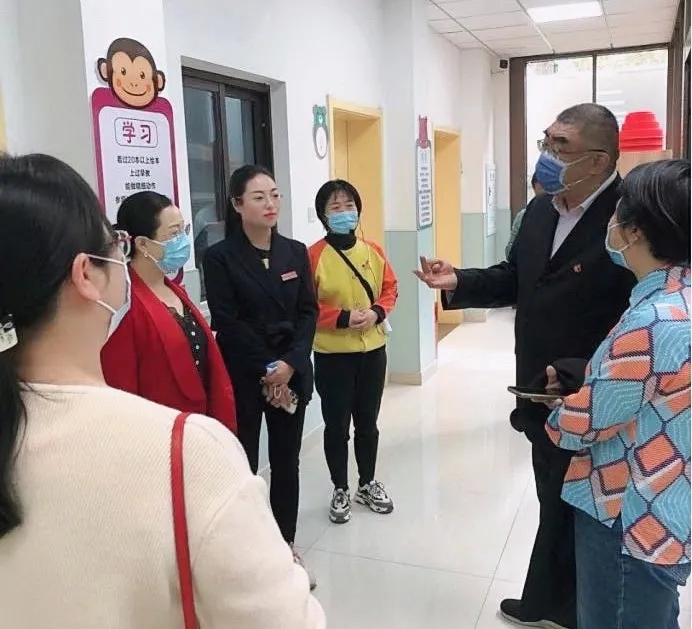 广东惠州第三人民医院一行来郑医·汇爱托育中心观摩学习育托工作
