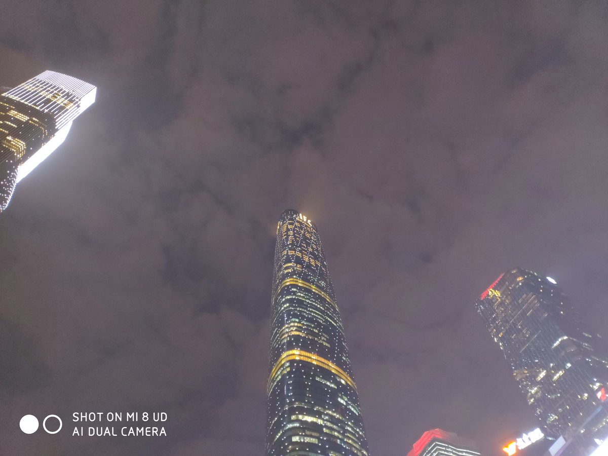 全球拍照前三的手机，夜拍还有什么新体验？小米8夜景测试