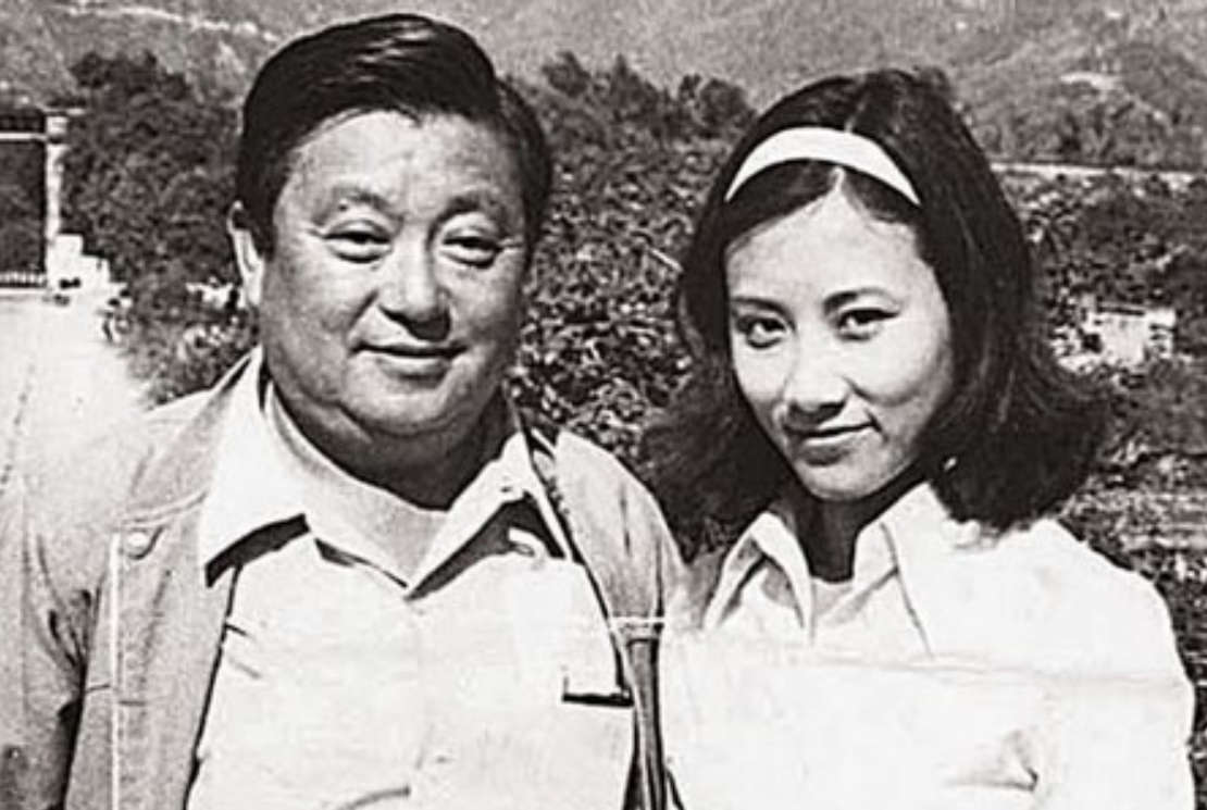 他是王晶的父亲，港片的祖师爷，去世时能让谢贤黄日华为其扶灵