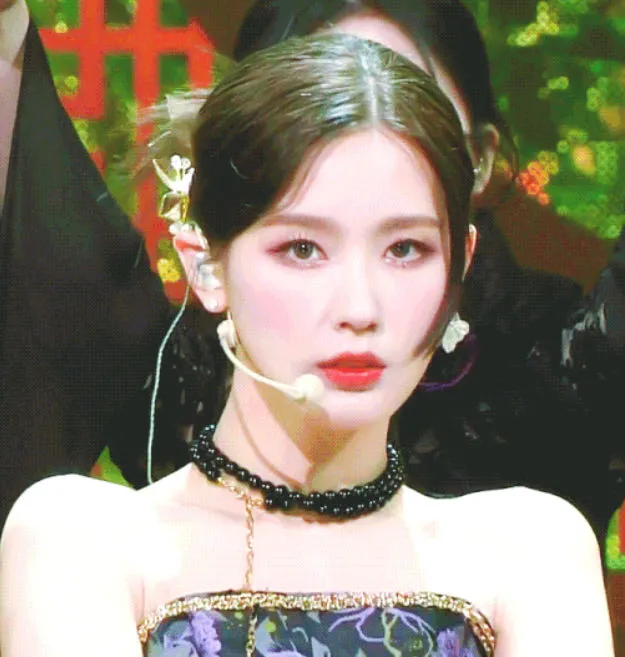 新一代女爱豆颜值TOP是?;LISA SOLO出道为何一拖再拖?