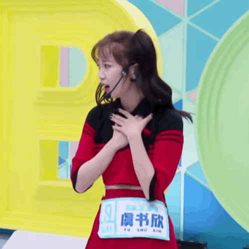 刘雨昕C位出道，十年选秀“性别困境”：为什么火的都是中性风？
