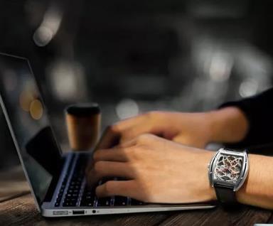 小米有品专为国人定制，高端机械手表，万元品质百元即可得