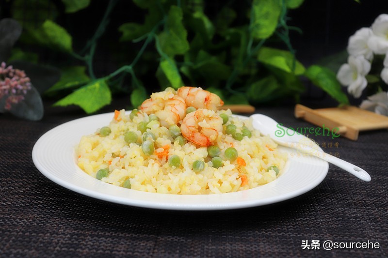 自从学会这种炒饭，再也没有吃过蛋炒饭了，粒粒分明奶香十足