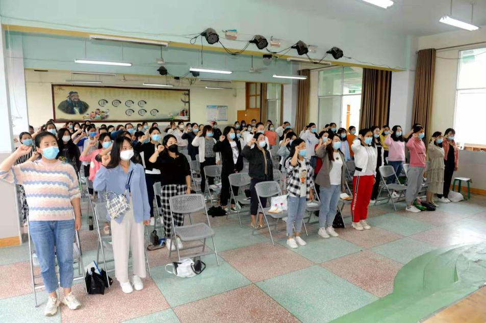 凝“新”聚力 助“力”新学期——淅川实验幼儿园2021秋期岗前培训