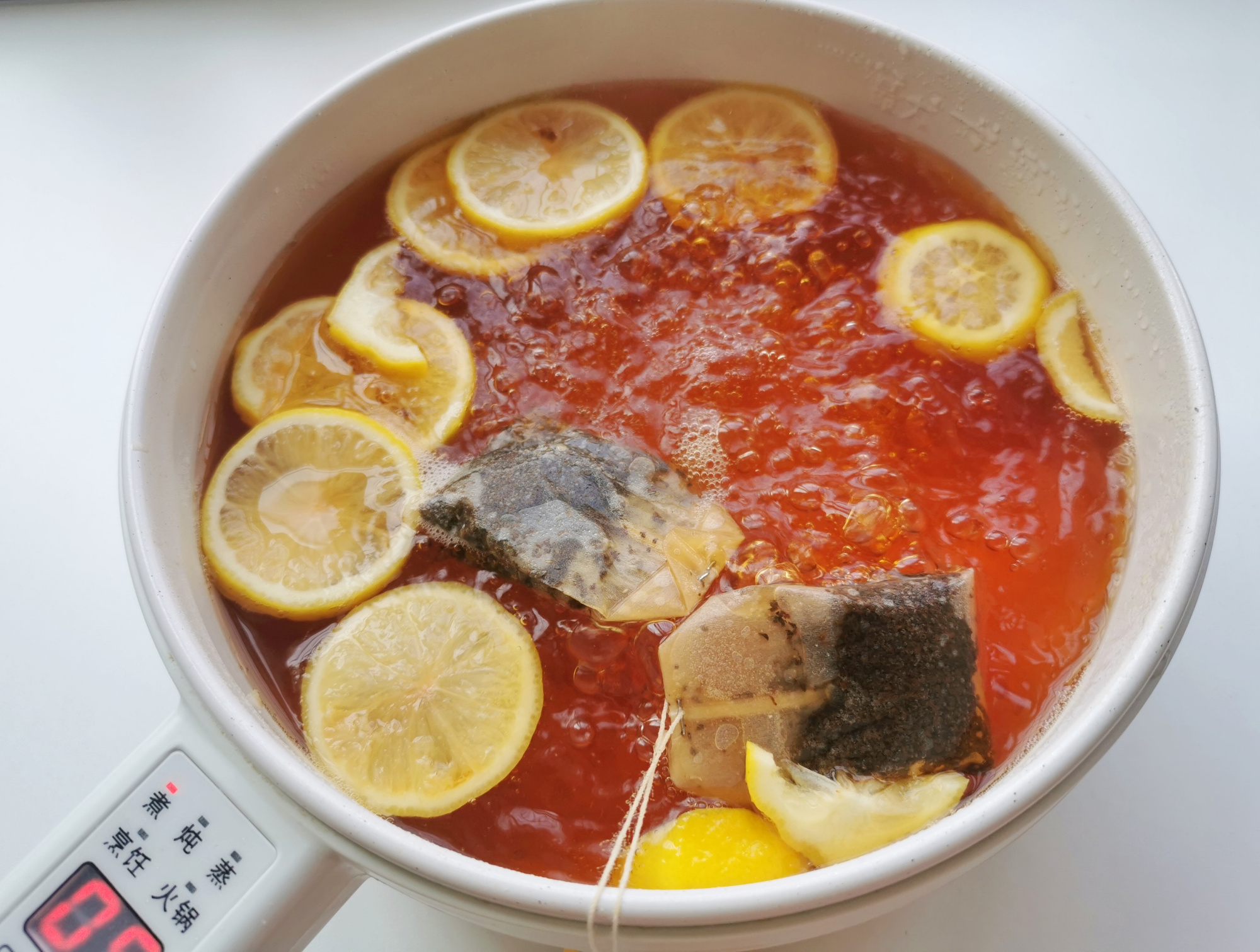 自制夏日饮品，简单又好喝，3种食材煮一煮就可以，清热解暑