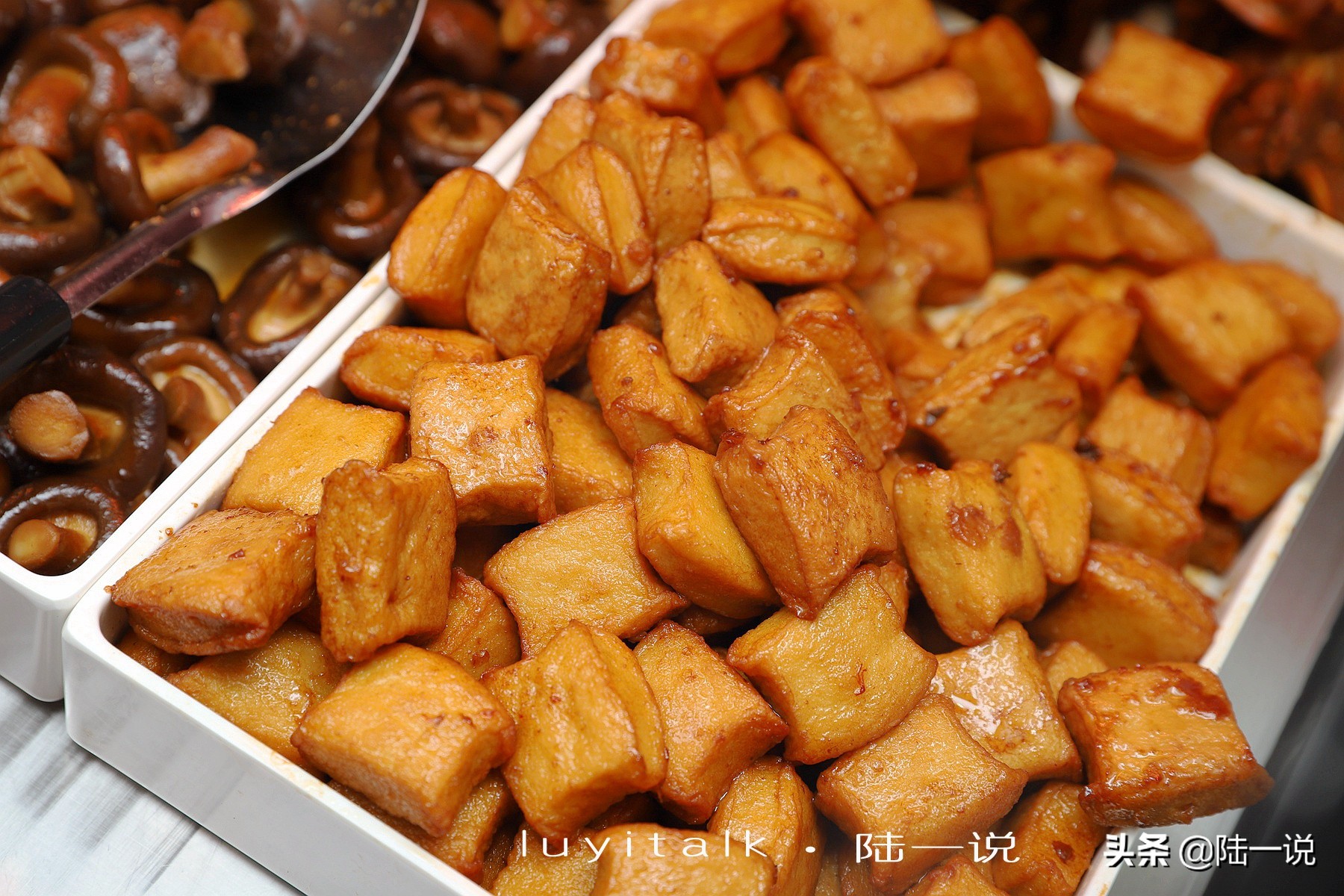 鸭舌50克近16元，我没控制住，要了3鸭头、5鸭翅、8鸭掌、16鸭舌