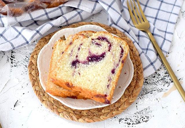 紫薯牛奶吐司的做法，省时省力，当早餐营养美味，每天多睡十分钟