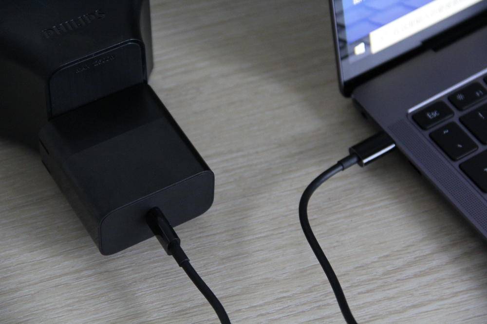 紫米45W充电头：iPhone 12、MacBook都能充