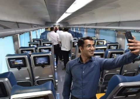 我们都被媒体骗了！印度不是只有脏乱差，真实