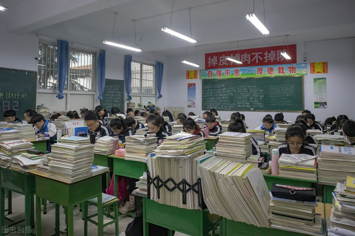 退休老教师分享：有这3个特质的孩子，成绩提升潜力非常大