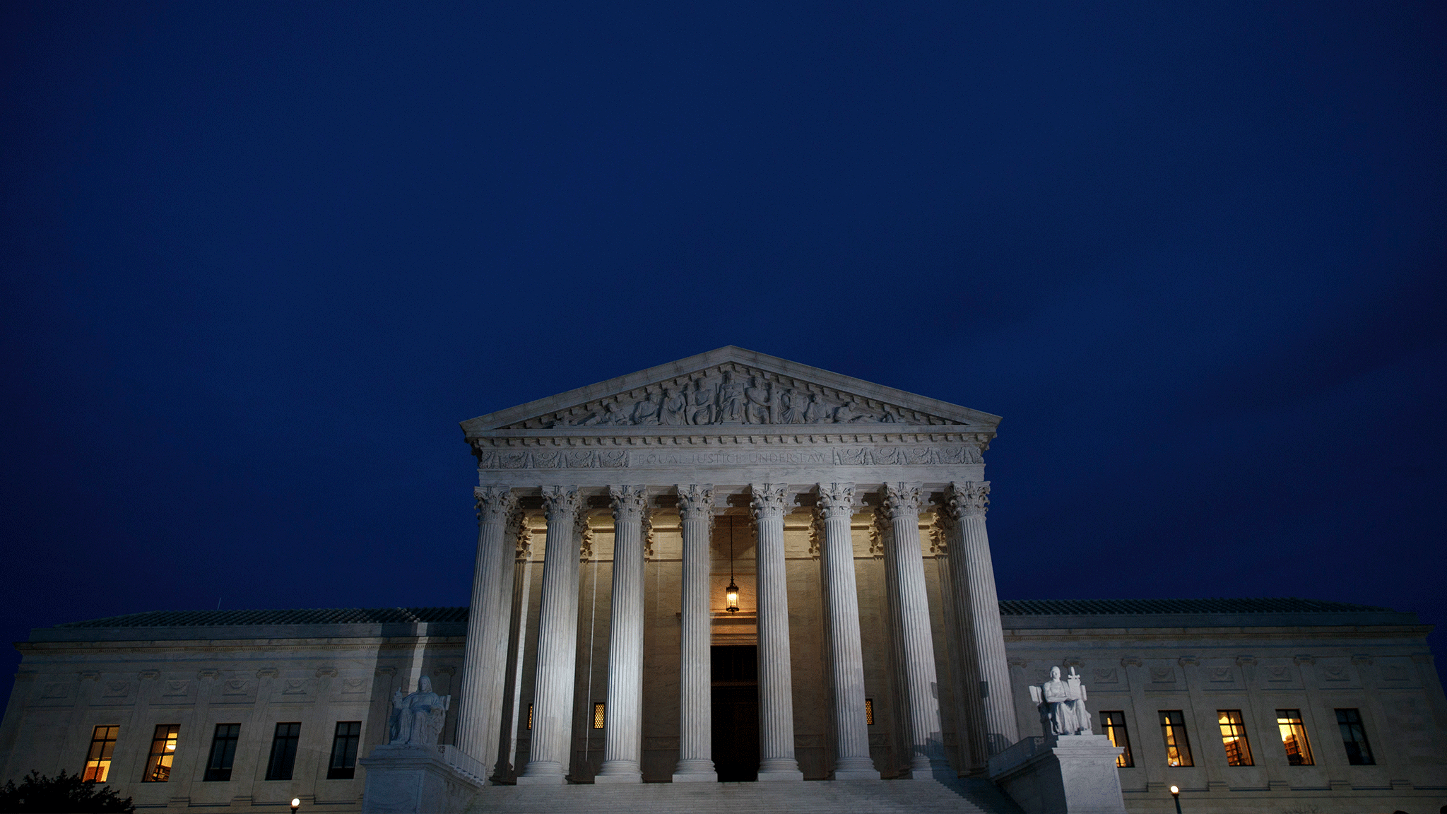 拜登正式當選，"起訴特朗普"衝上熱搜，英媒：很難寬大處理