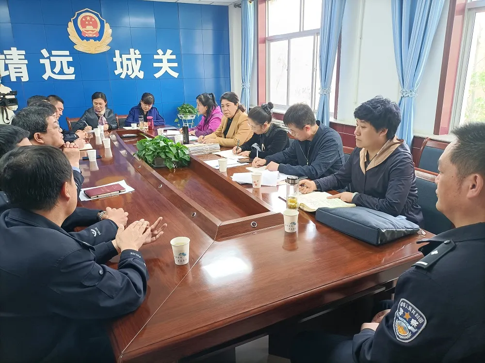 省妇联副主席马东平在靖远县调研《反家庭暴力法》实施情况