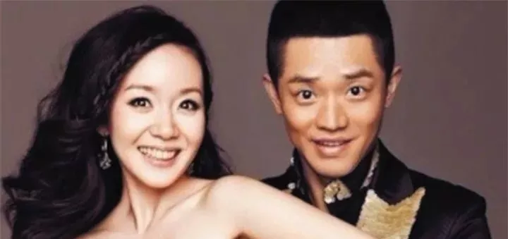 为什么凤凰传奇两人那么多年相安无事，看看曾毅老婆大家就知道了