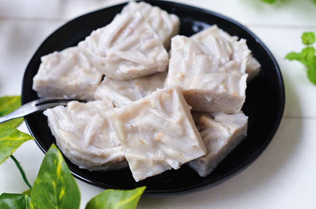 秋天芋头大上市，多给孩子吃！不炒也不煮，做成早餐香软绵糯