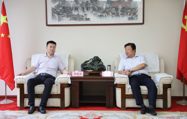 汉中市委书记方红卫：做大汉中中医药产业，打造国际交易平台