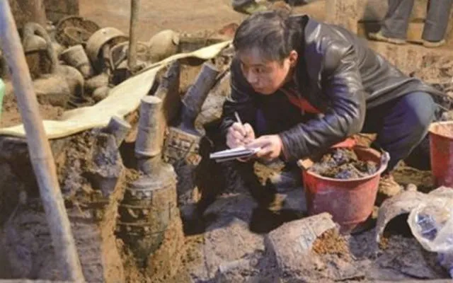 三峡大坝特大发现,挖出一件距今7000年前的神物,被永久禁止出境