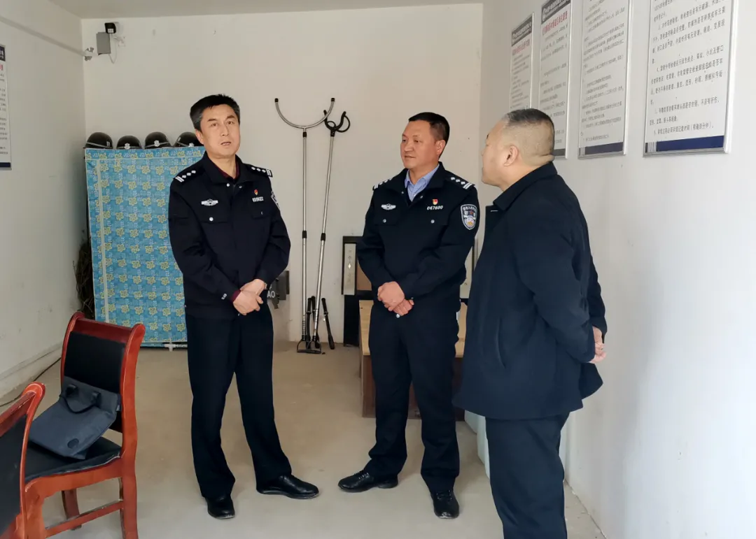 延安市公安局深入甘泉县检查指导涉爆企业安全管理工作