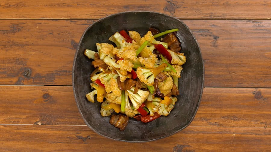 做干锅花菜时到底要不要加水？很多人都做错了，难怪不好吃