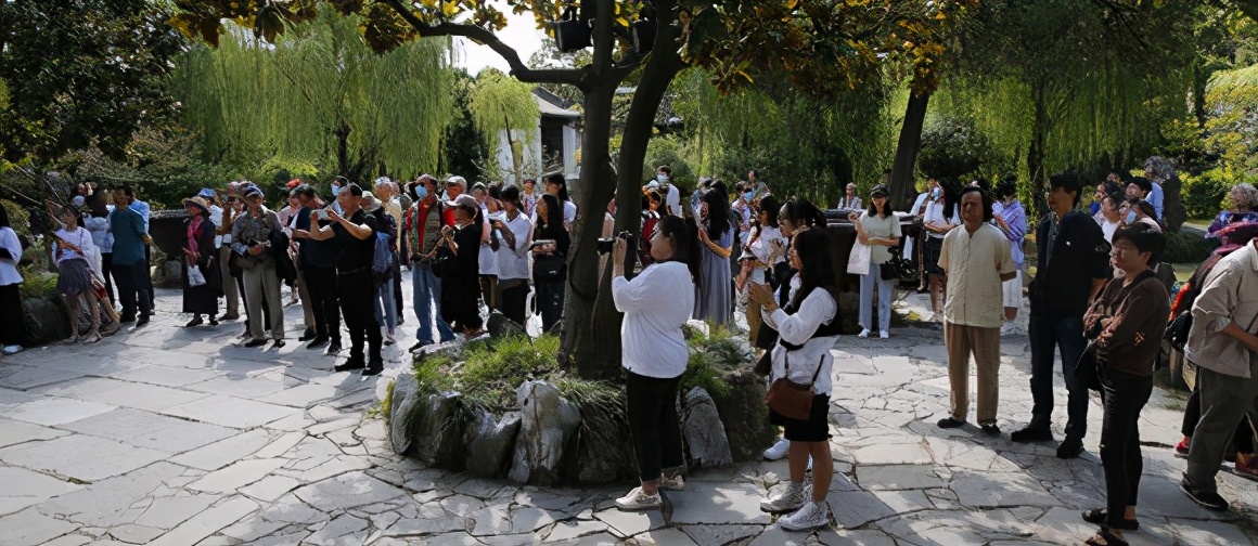 扬州市中国画学会“西湖金秋”画展开幕式在瘦西湖徐园隆重举行