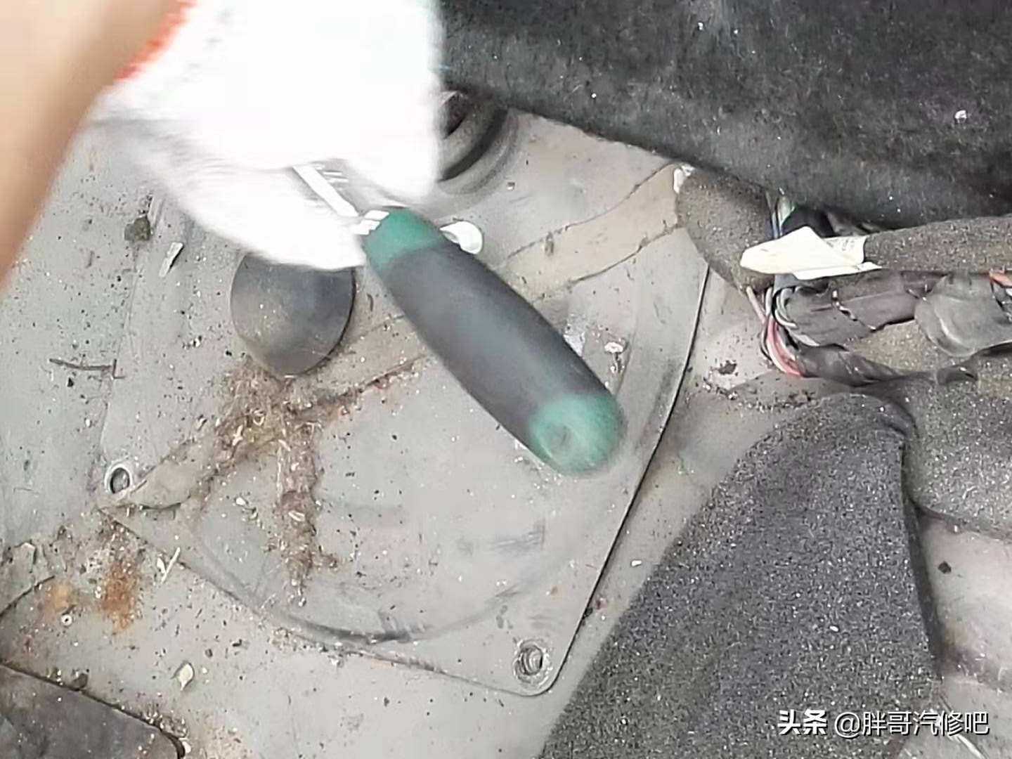 图片[6]_14年车龄老蓝鸟无法启动 胖哥修好之后依然还是一辆好车_5a汽车网