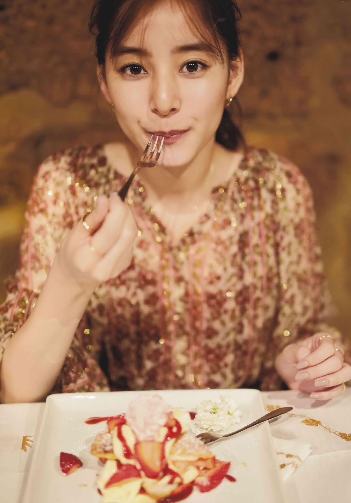 新木优子可爱却不失性感的元气美女图片