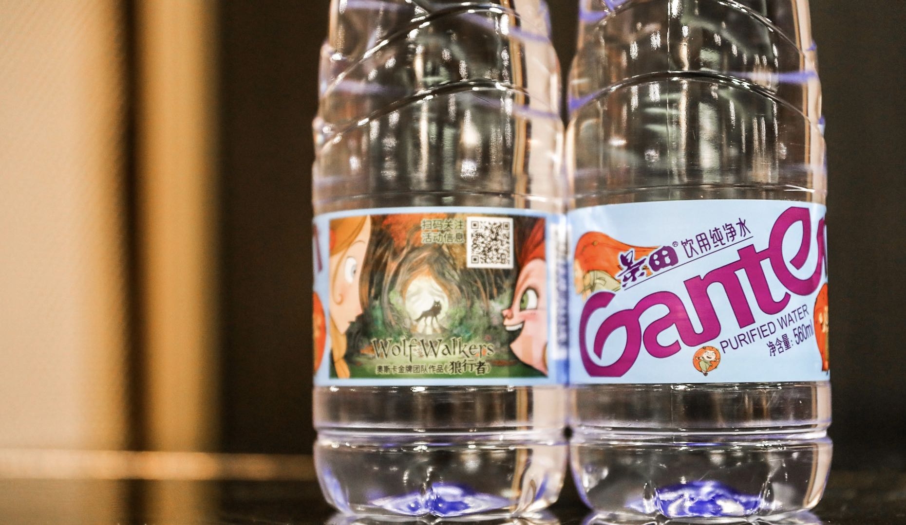 景田携口碑动画《狼行者》大玩联名，品牌营销火出圈