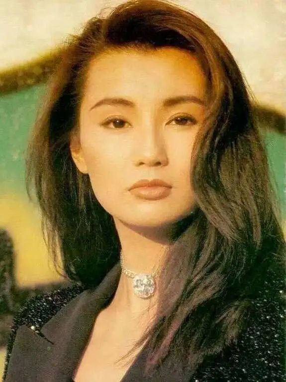 什麽人披發好看,什麽人紮發好看?