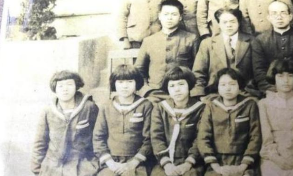 九旬农妇拒绝上户口，死前才说出真实身份，网友：藏得很深