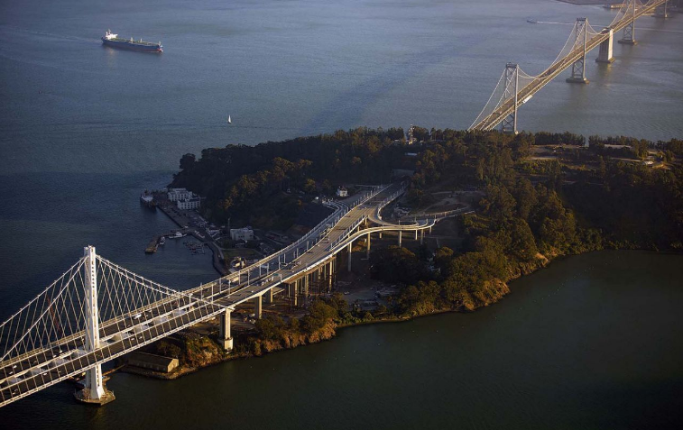 �������й���æ���ţ��������й��ϰ��ڣ�����̾����ж��ѣ�