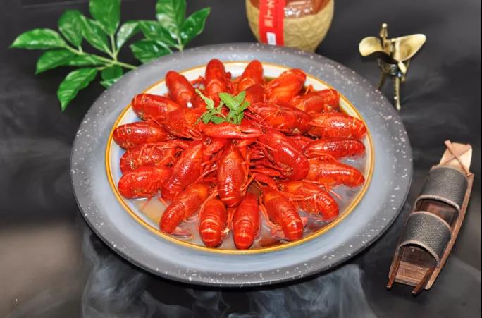 米其林版花雕醉龙虾上市，寻宝记创始人：为世