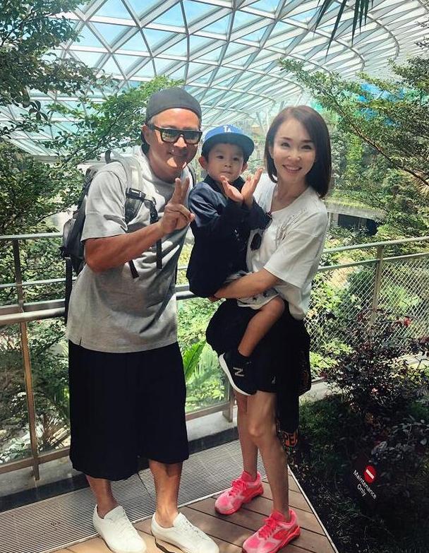 新加坡四大美女今昔对比令人唏嘘，有人嫁豪门，有人一生坎坷…