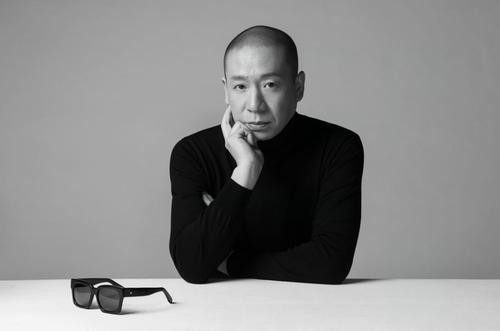 从保安到“摇滚教母”，二手玫瑰梁龙都经历了什么？