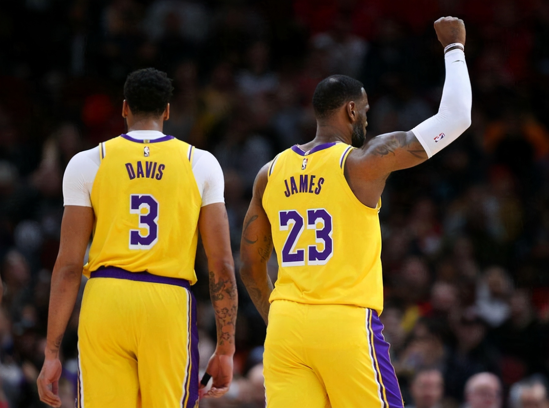 湖人奪冠陣容基本保留！又有倆將宣告回歸，現在僅剩大Morris還未表態！-黑特籃球-NBA新聞影音圖片分享社區