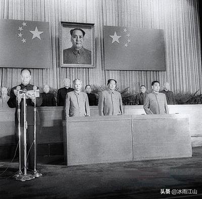 1955年大授衔，中国人民解放军第一次授衔，永载史册