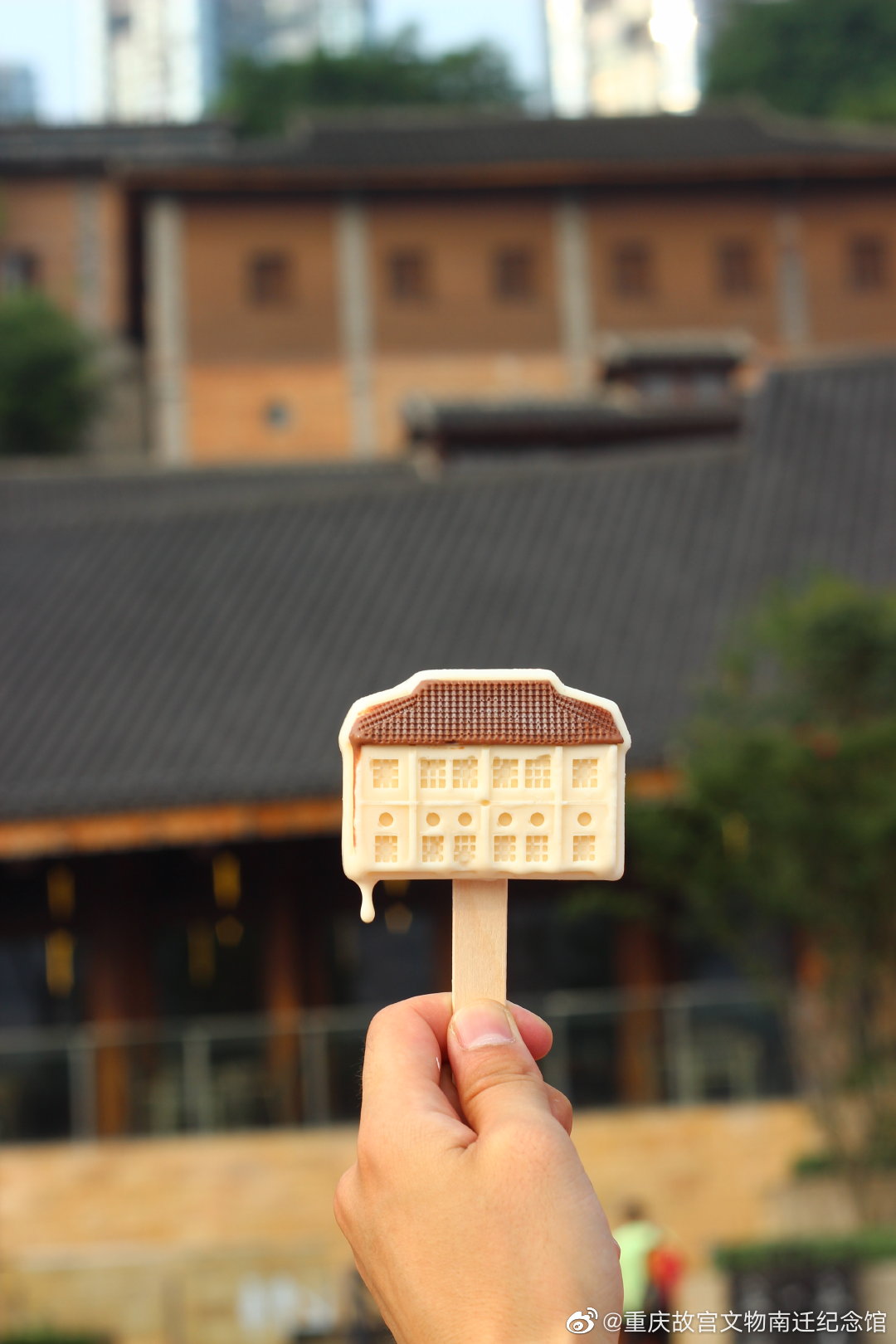 重庆文创雪糕现状：网红景区出品都很低调，解放碑同款迅速下架