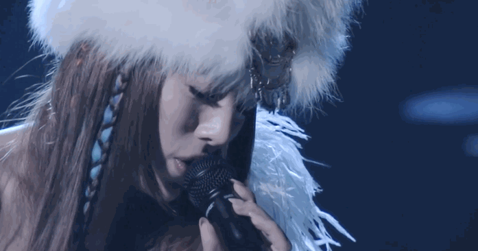 老天爷追着喂饭都没爆红，这位姐到底有多“懒