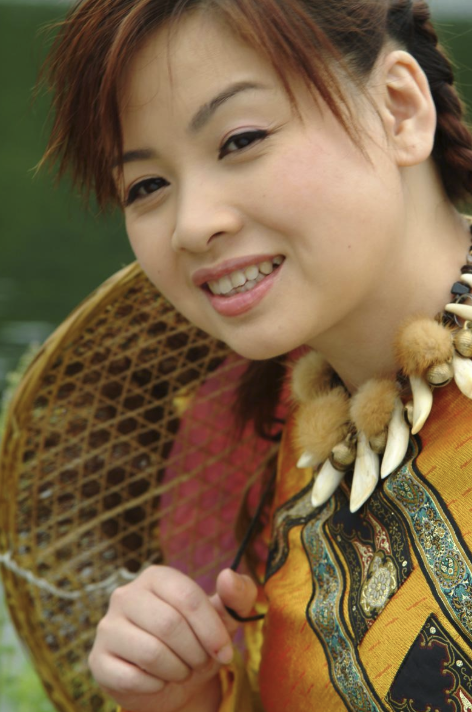 “山路十八彎”李瓊消失的20年，從爆紅到銷聲匿跡，她經(jīng)歷了啥