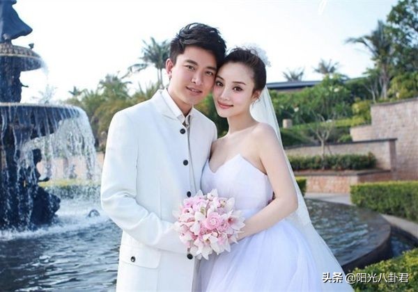 白百何陈羽凡离婚后同框，明星离婚关系大不同