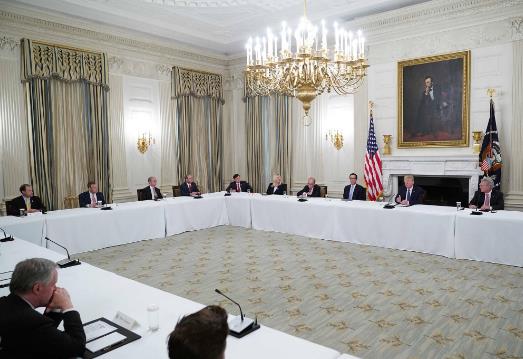 美国竟做出这种事！特殊日子泼俄罗斯冷水，2700万人功绩被抹