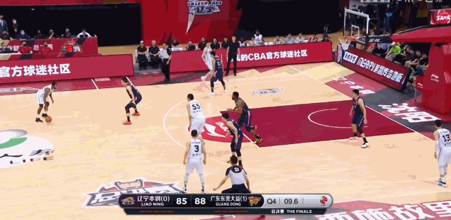CBA总决赛，阵容空前强大的辽宁队为何输球？