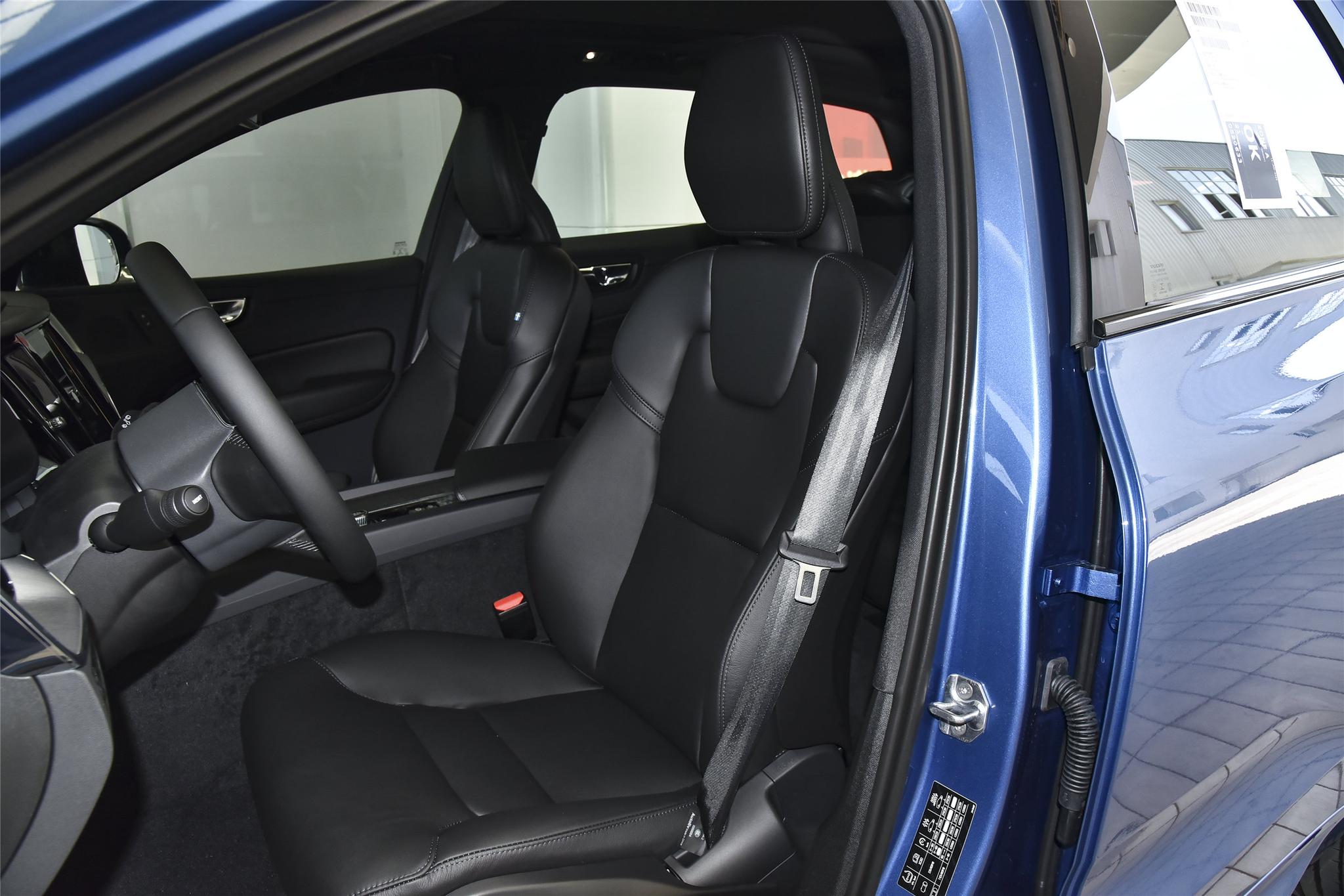 试驾体验XC60：为啥它能成为沃尔沃旗下最畅销的SUV？