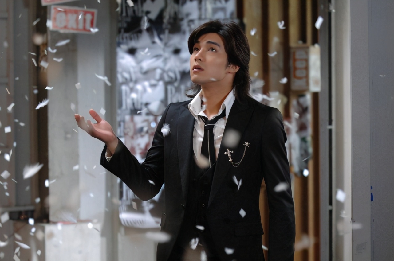 贺军翔不想要处女座宝宝，太太提前剖腹诞下“狮子”小女儿