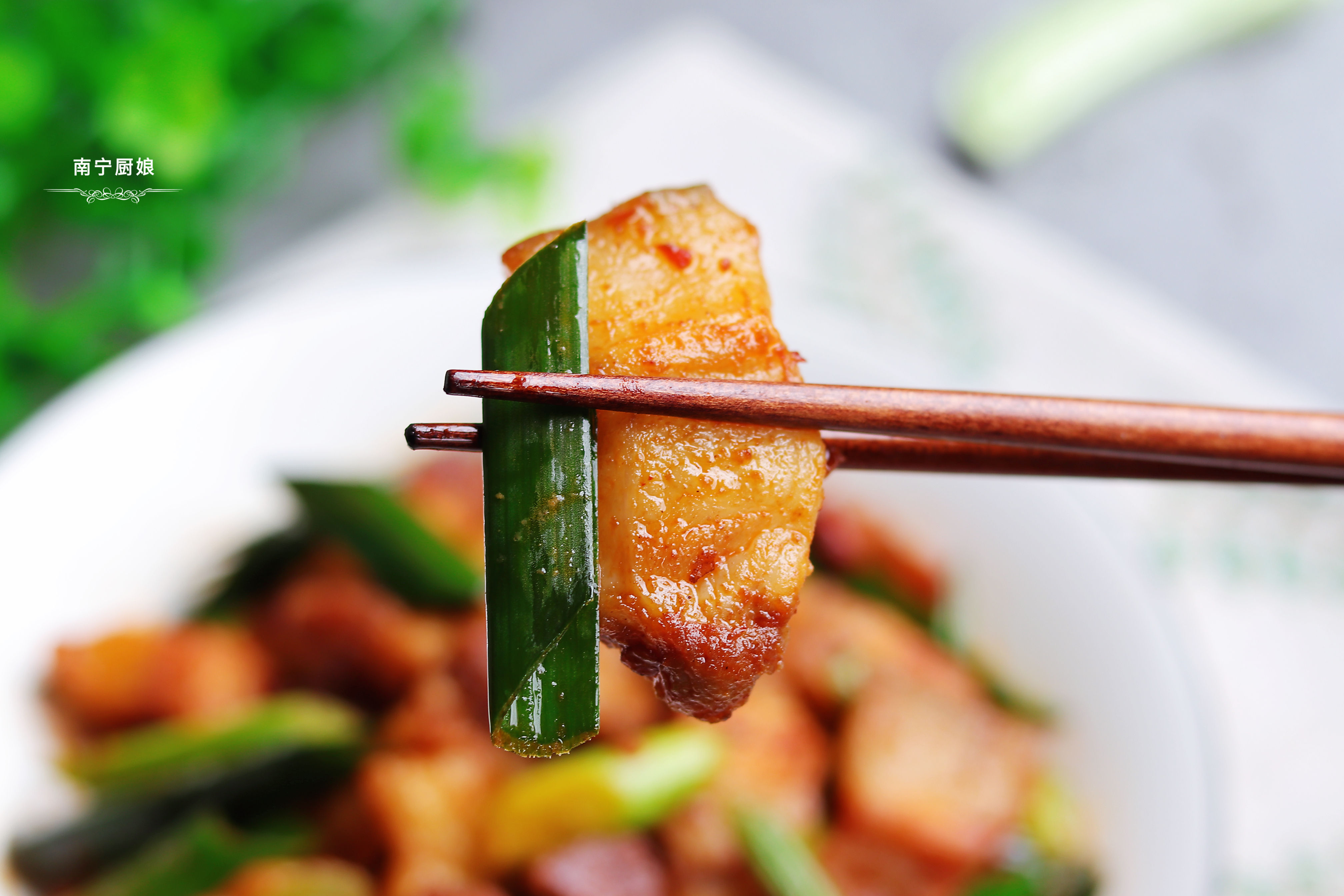 回鍋肉這樣做吃著才過癮，肥而不膩，超級下飯，每次做一盤不夠吃